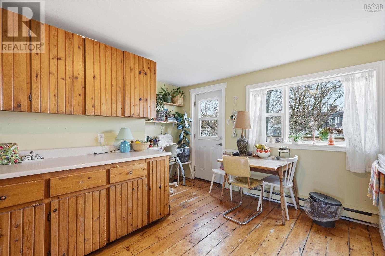 2126 Creighton Street - 33