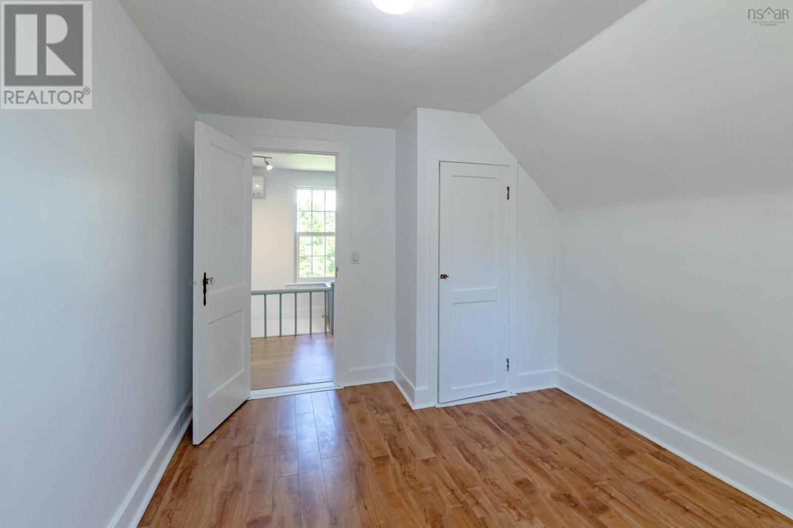 691 Bear Cove Road - 31