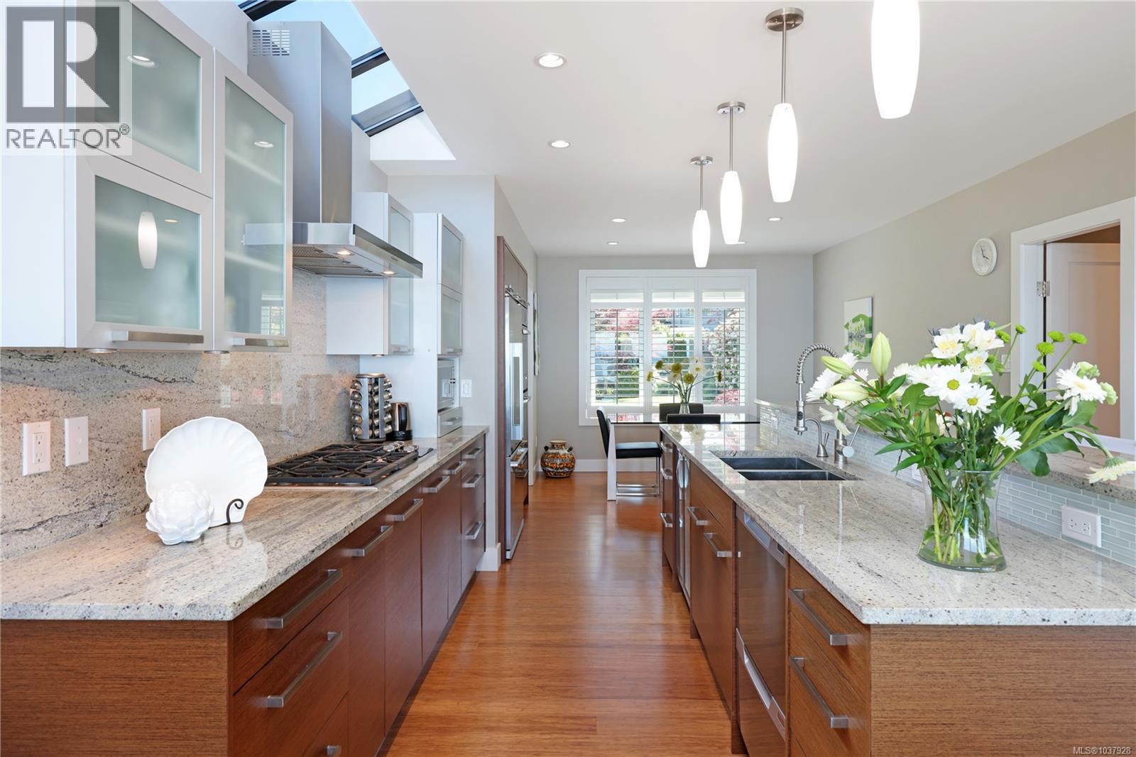 311 Poplar Ave - 34