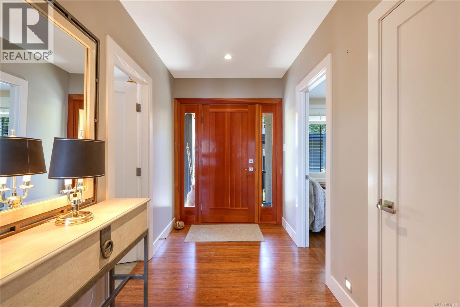 311 Poplar Ave - 26