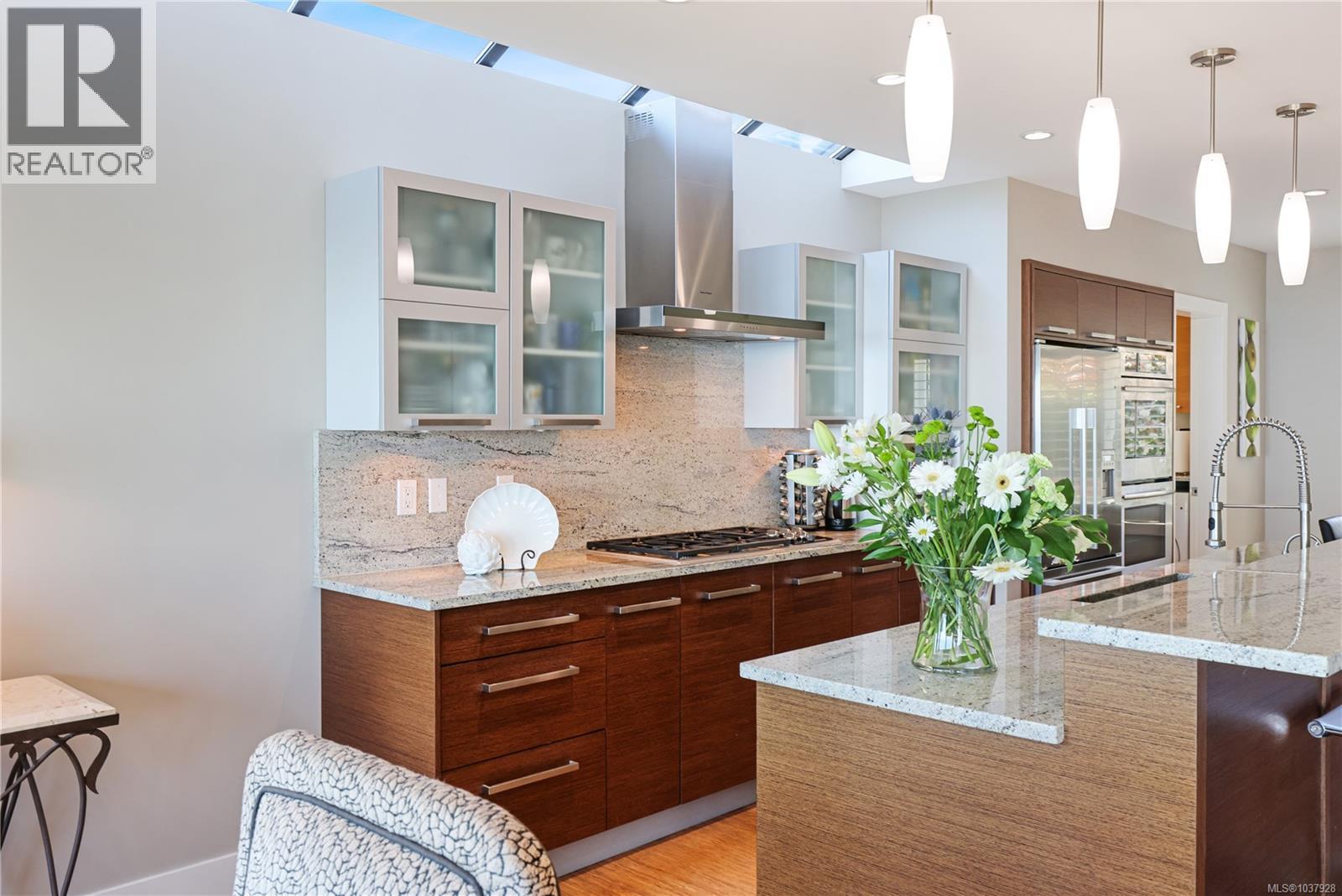 311 Poplar Ave - 33