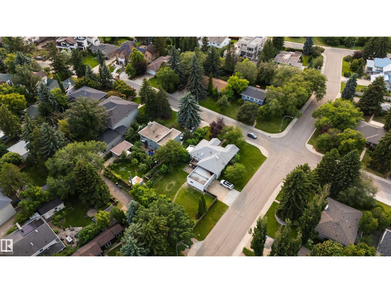 8935 120 ST NW - 46