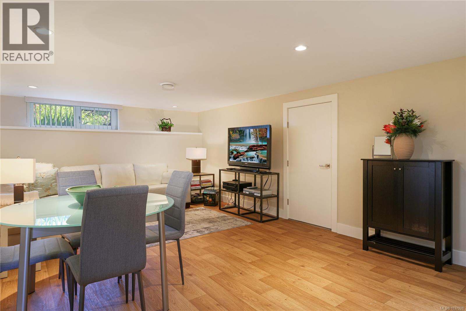 311 Poplar Ave - 43