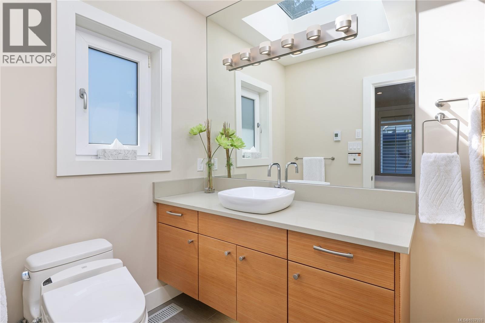 311 Poplar Ave - 41