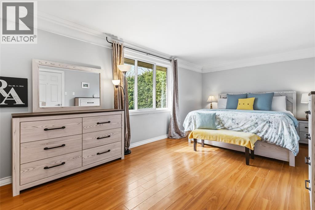 768 Grenfell DRIVE - 22