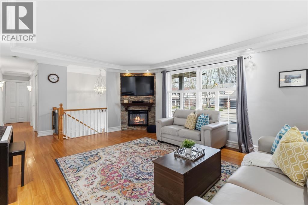 768 Grenfell DRIVE - 12