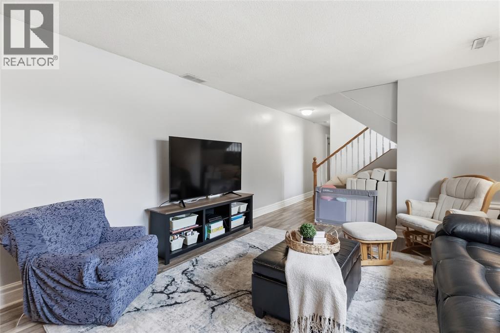 768 Grenfell DRIVE - 29