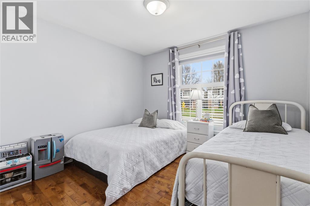 768 Grenfell DRIVE - 21
