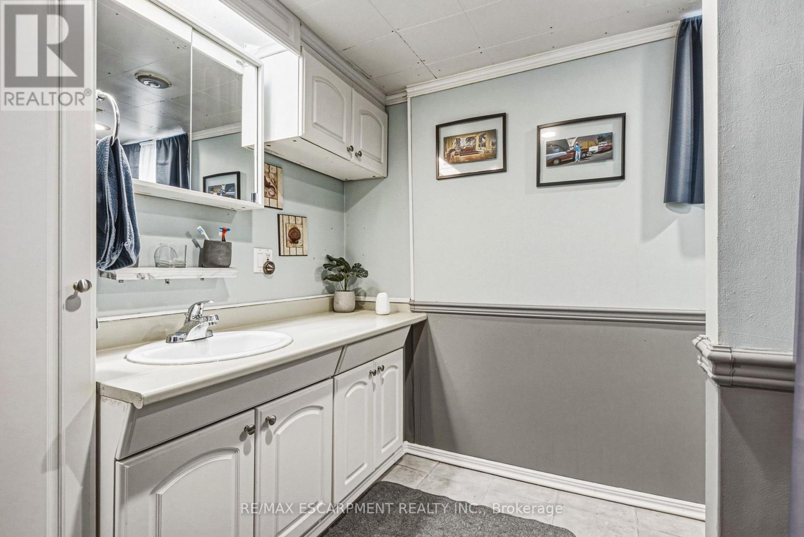 2345 GIBBON STREET - 32