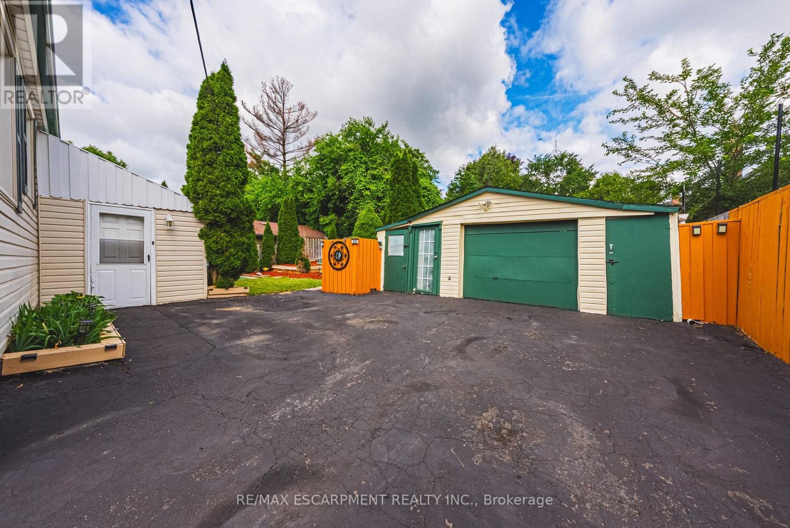 2345 GIBBON STREET - 41