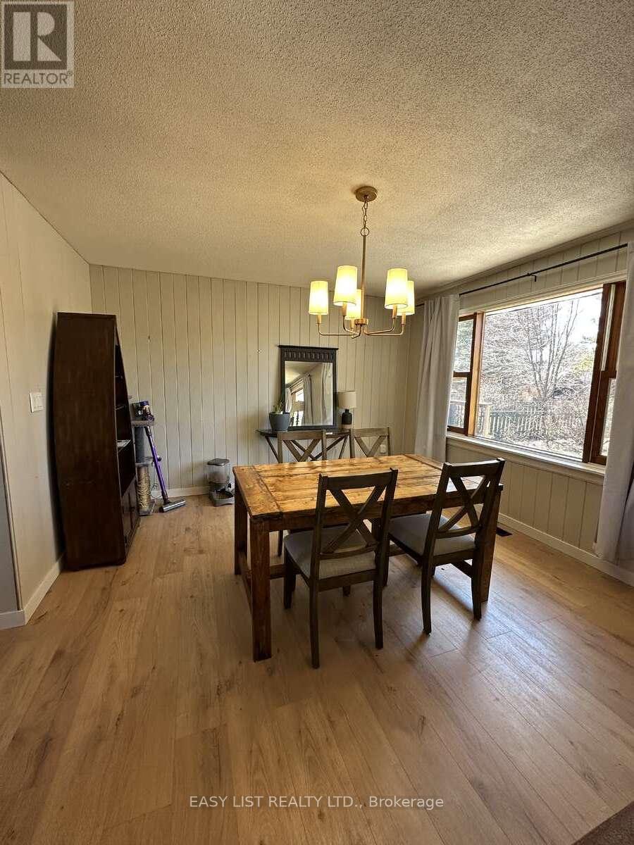 7 FITZ AVENUE - 7