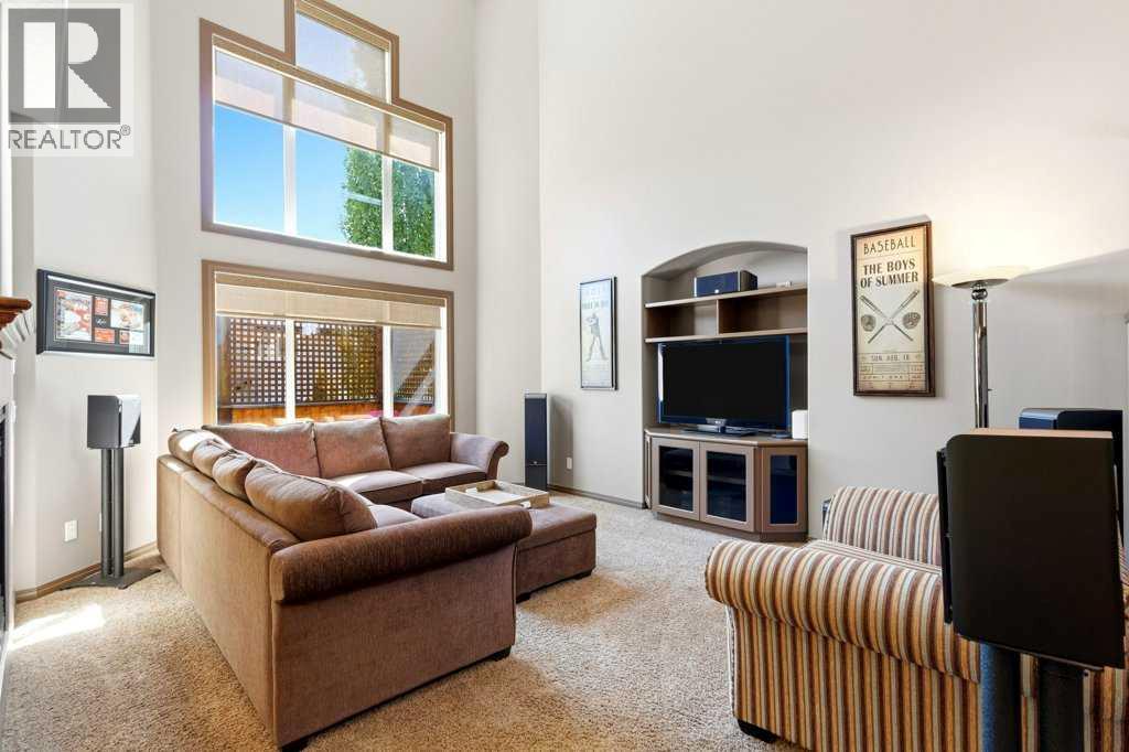 23 Aspen Stone Crescent SW - 4