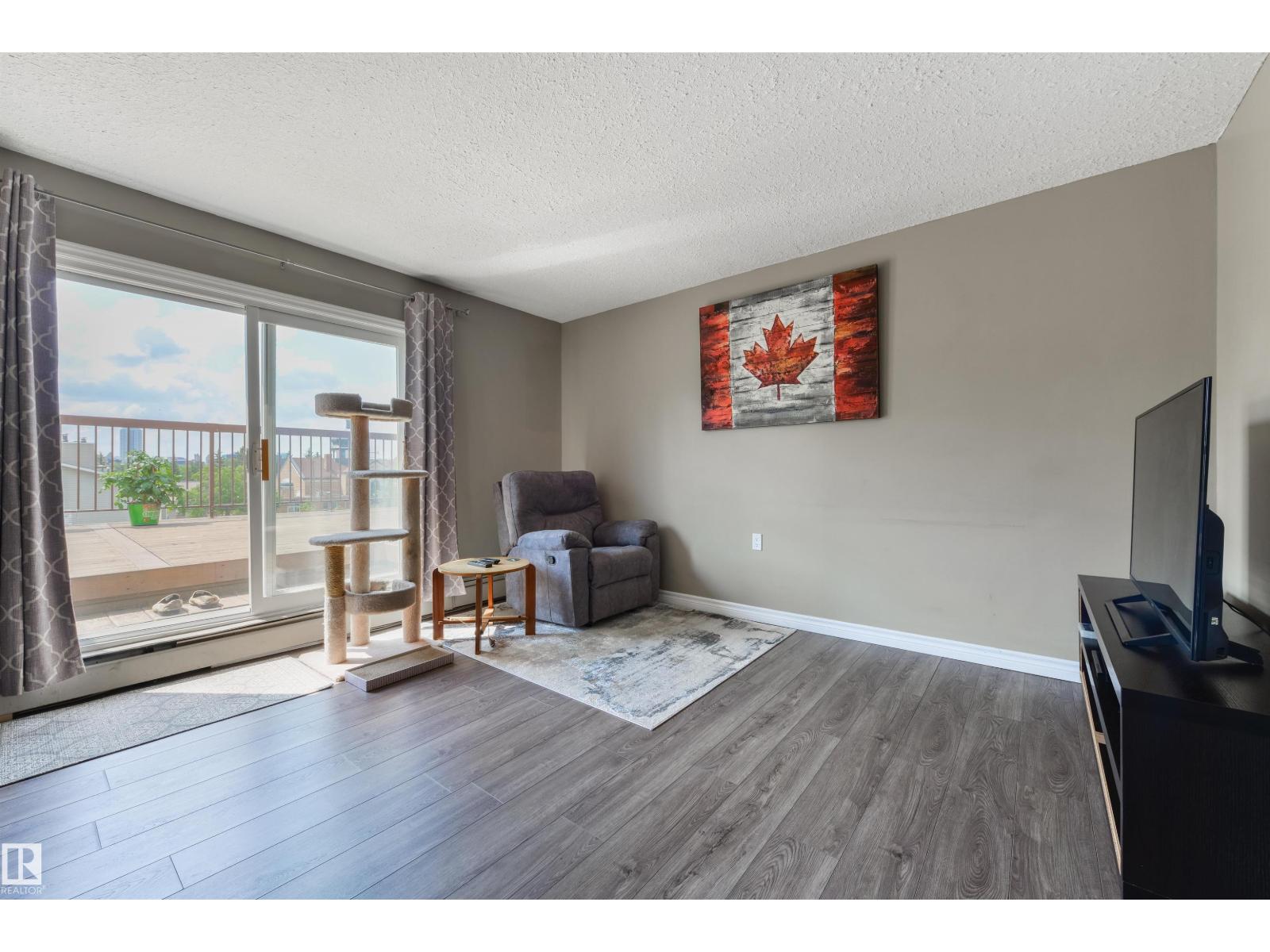 #401 11026 106 ST NW - 11