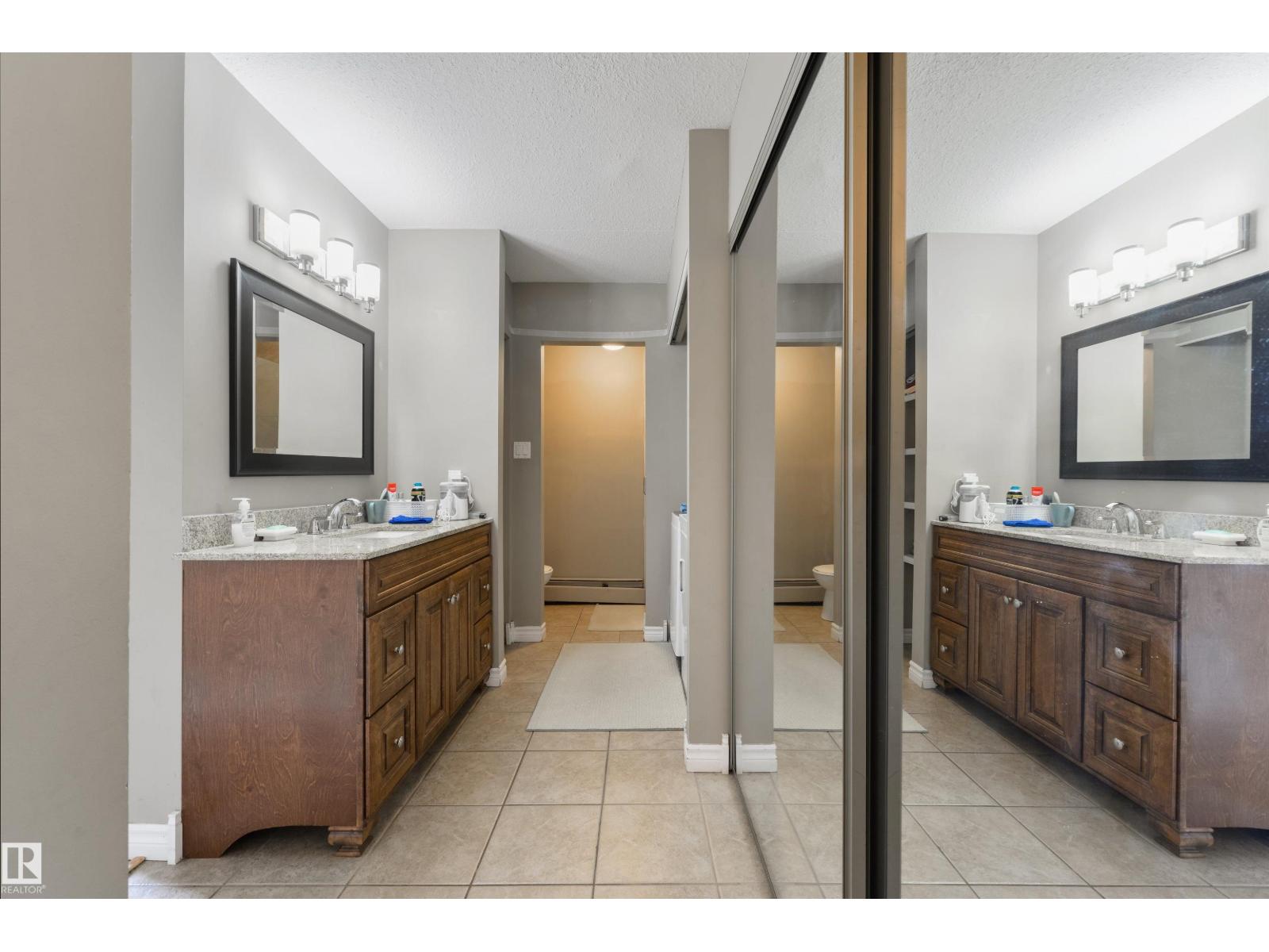 #401 11026 106 ST NW - 20