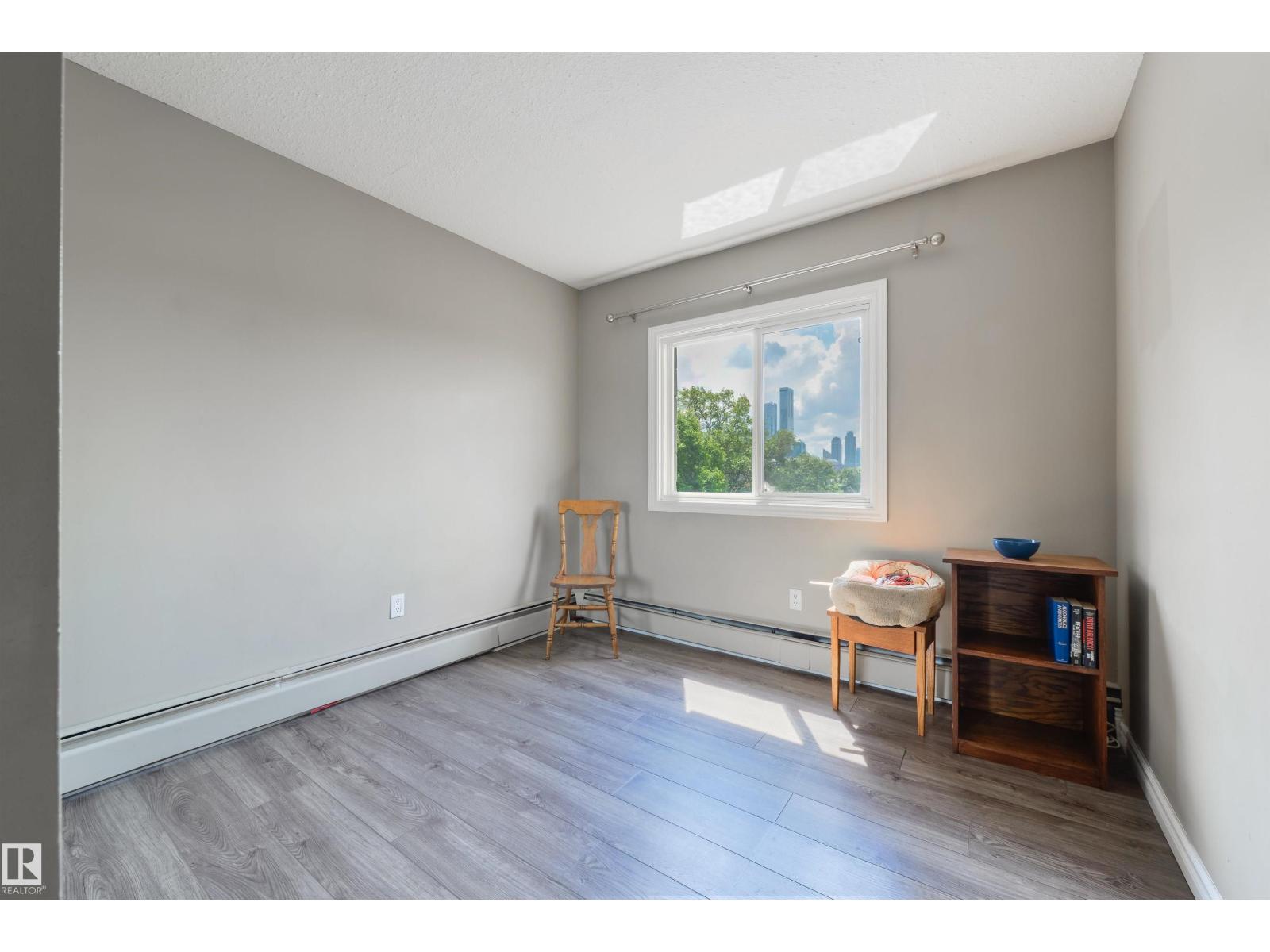 #401 11026 106 ST NW - 27