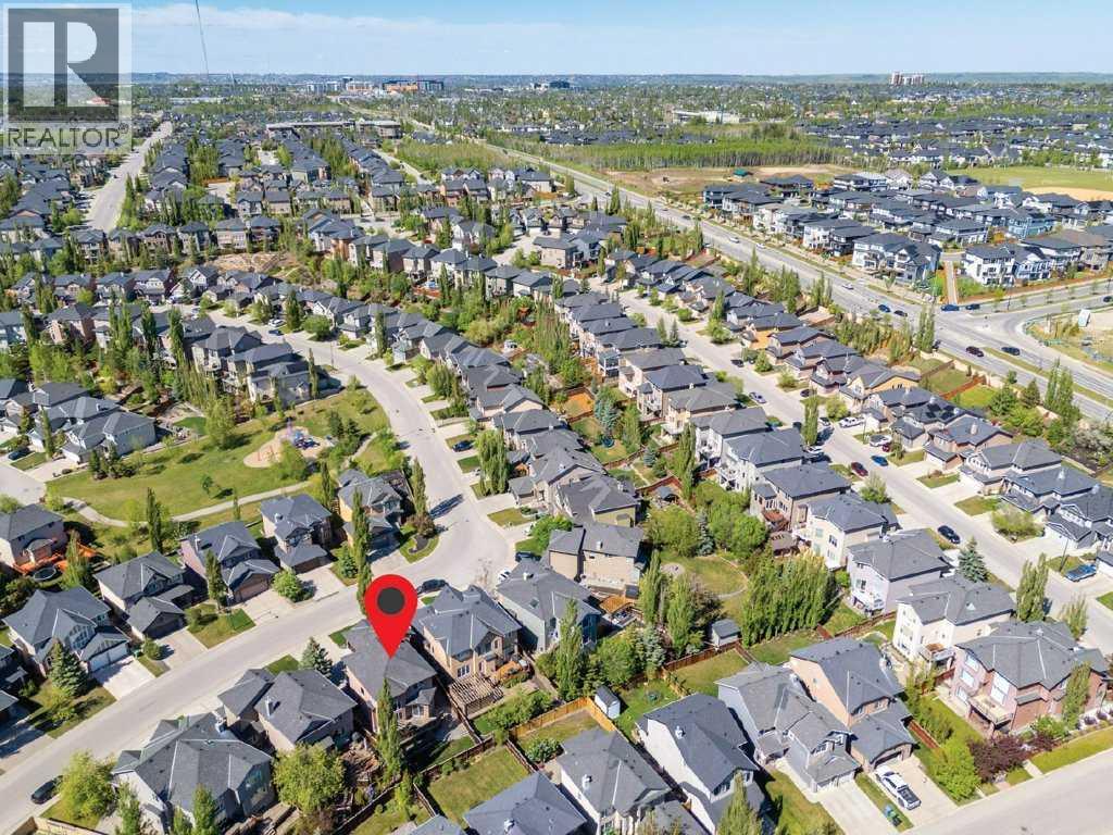 23 Aspen Stone Crescent SW - 44