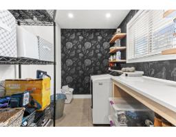 7025 Hesslea Crescent, Abbotsford, BC V4X2C2 Photo 24
