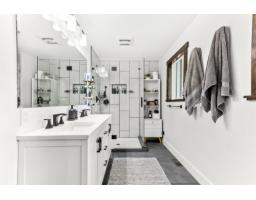 7025 Hesslea Crescent, Abbotsford, BC V4X2C2 Photo 19