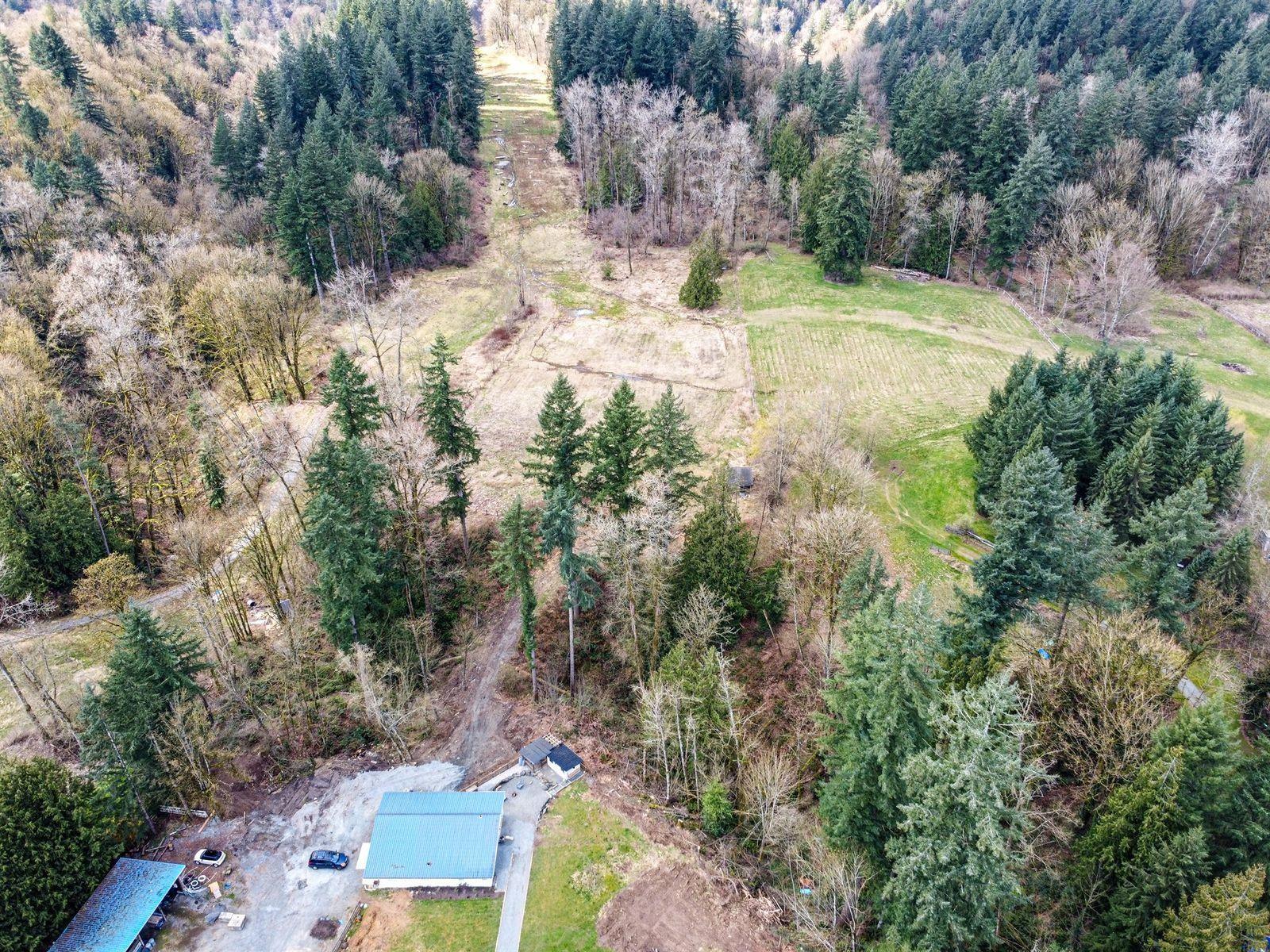 7025 HESSLEA CRESCENT, Abbotsford