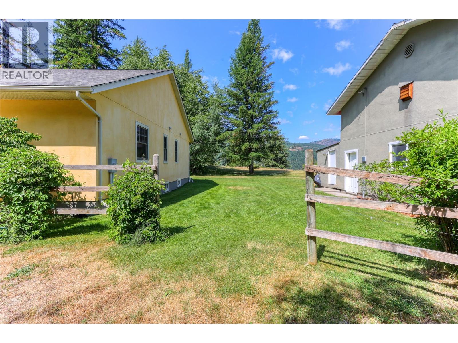 9309 STATION Road, Trail