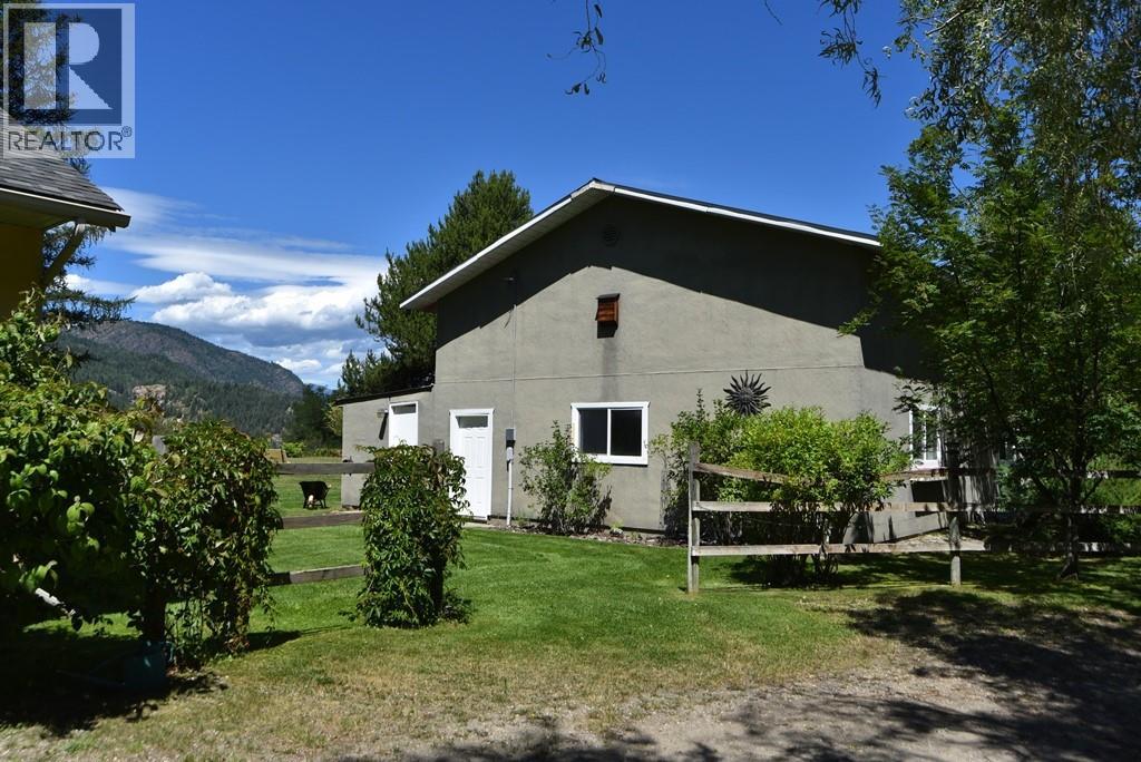 9309 STATION Road, Trail