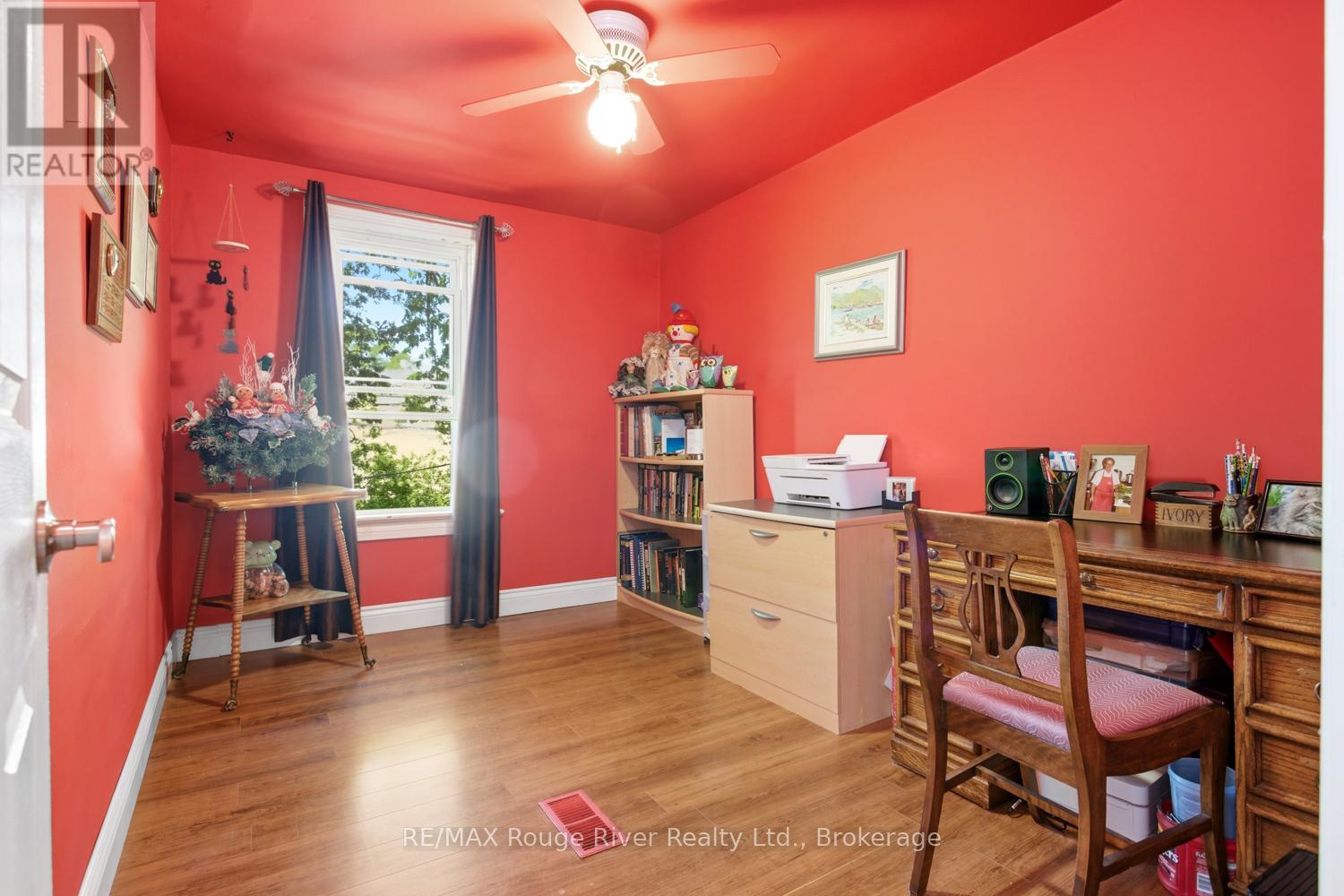 111 LINGHAM STREET - 21