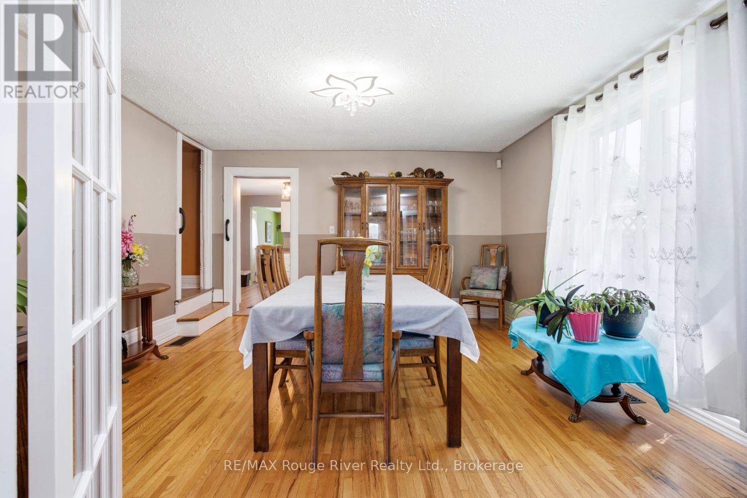 111 LINGHAM STREET - 6