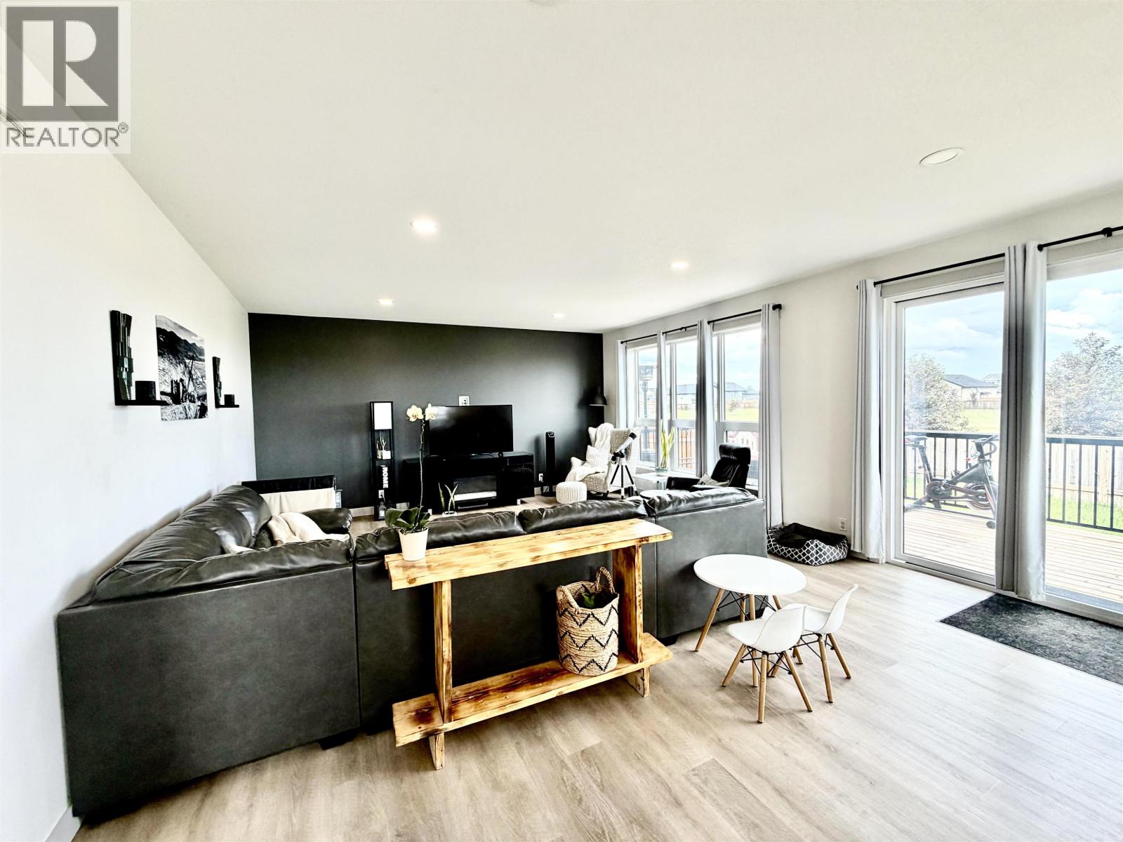 8107 81A STREET - 4