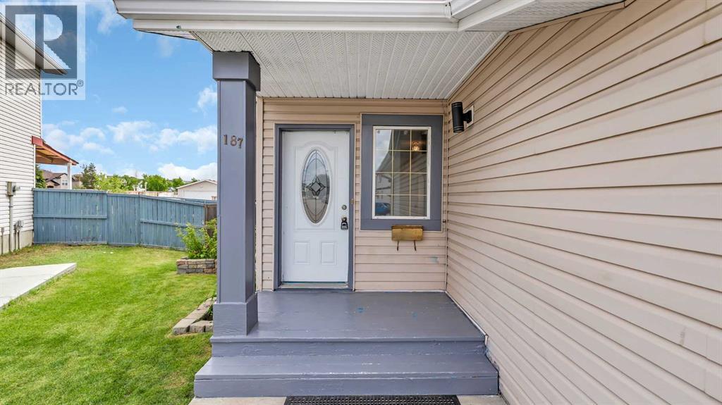 187 Coral Springs Circle NE - 2