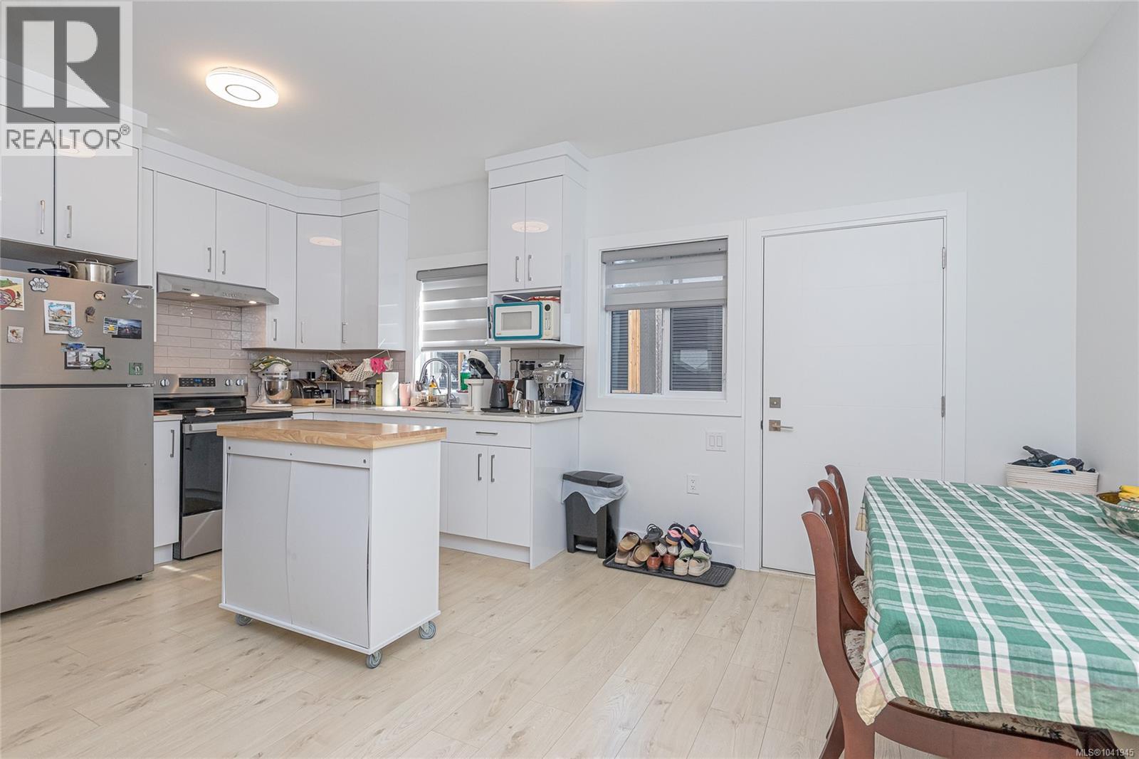 1953 Farleigh Way - 30