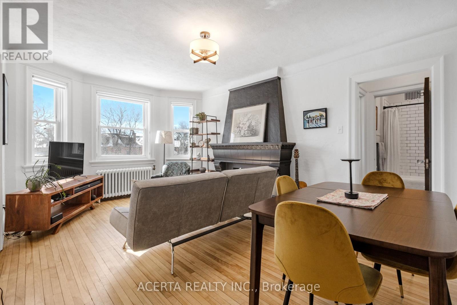 26 – 612 BANK STREET, Ottawa. Luxury613. By Peter Sagos - Image 7