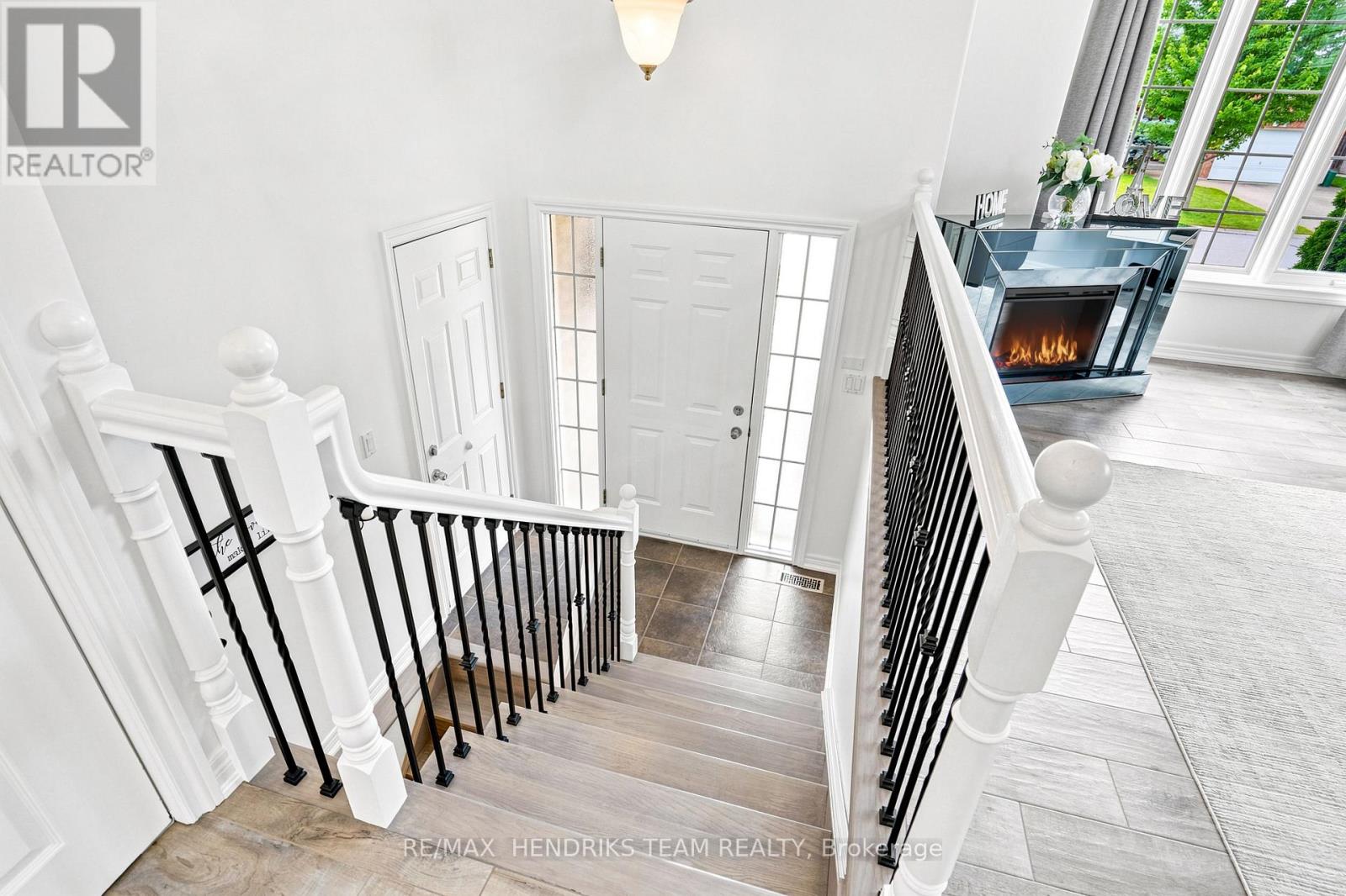 7032 KELLY DRIVE - 3