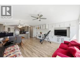 Primary Bedroom - 28 Huth Avenue, Penticton, BC V2A7S8 Photo 12