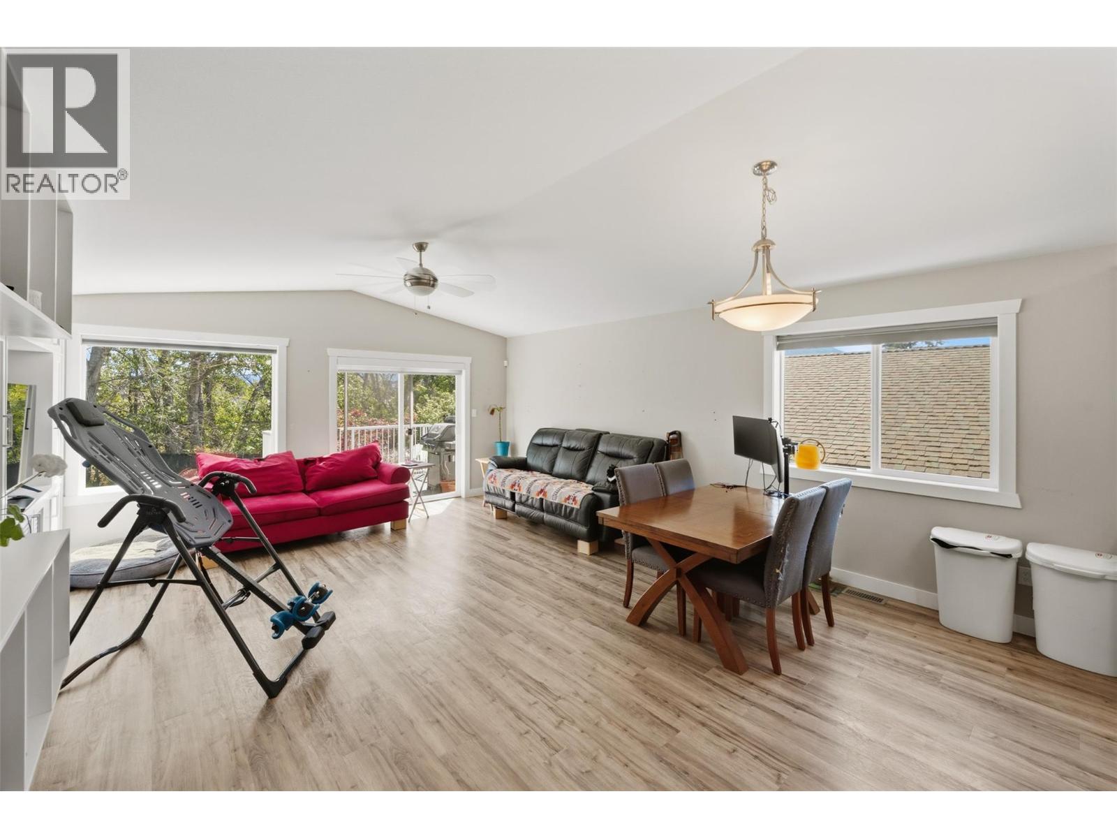 28 Huth Avenue - 2