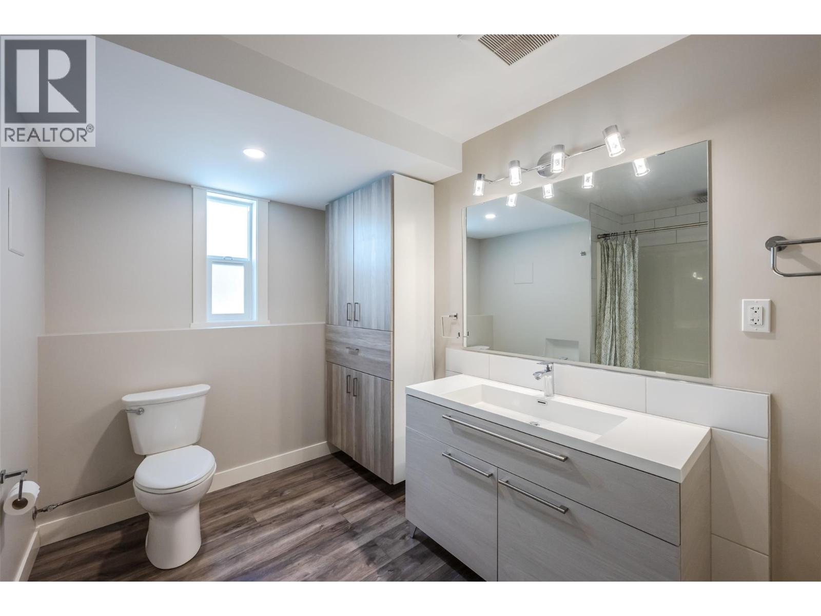 28 Huth Avenue - 34
