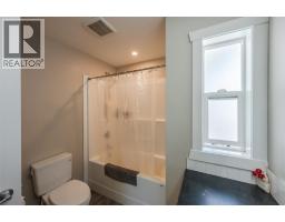 28 Huth Avenue, Penticton, BC V2A7S8 Photo 20