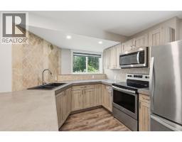 28 Huth Avenue, Penticton, BC V2A7S8 Photo 31