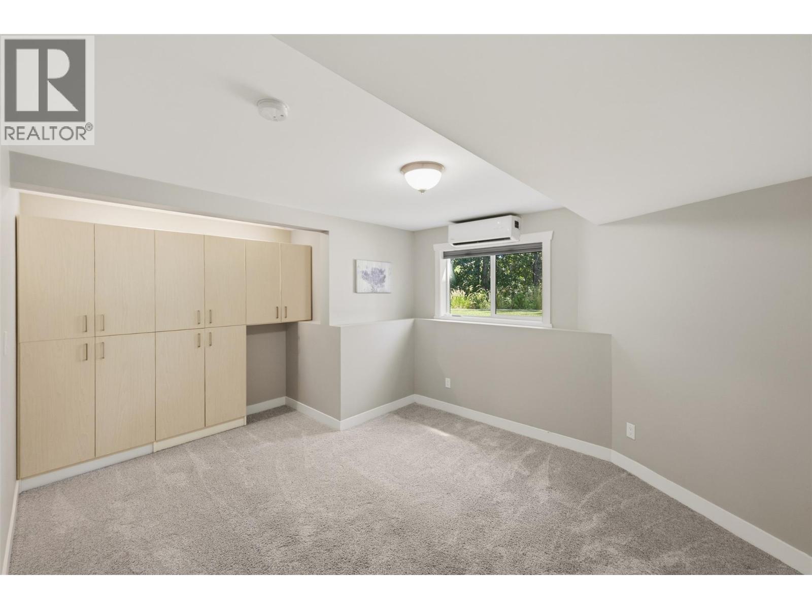 28 Huth Avenue - 8