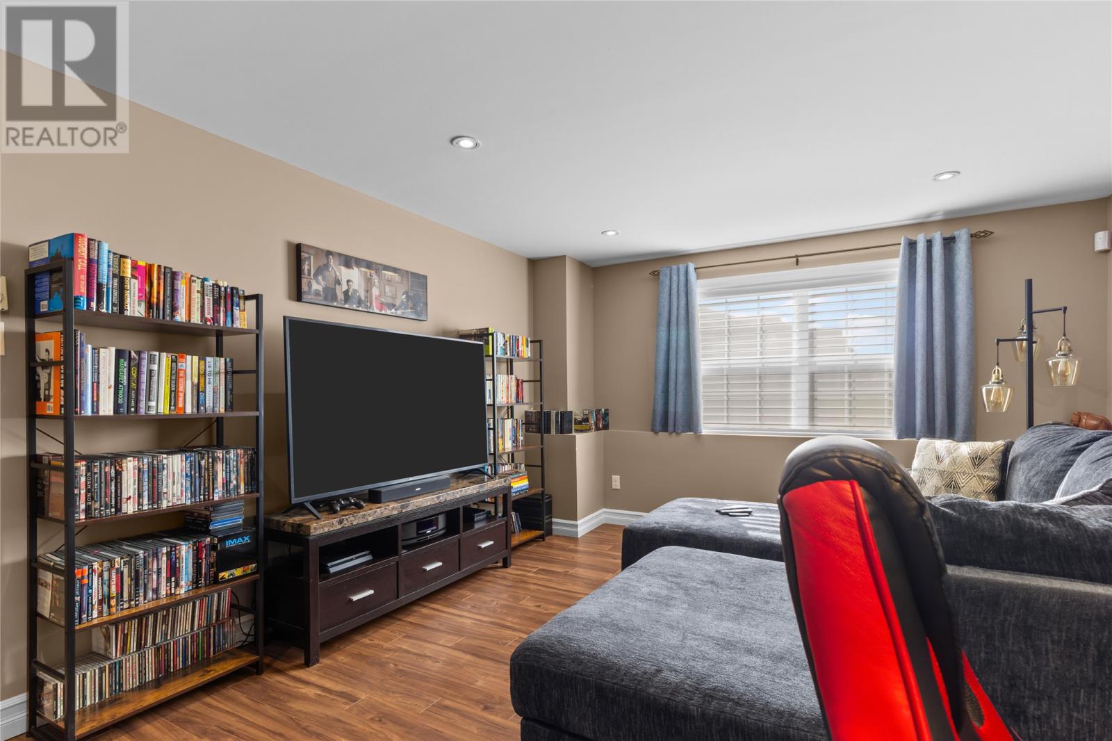 120 Carlisle Drive - Image 24