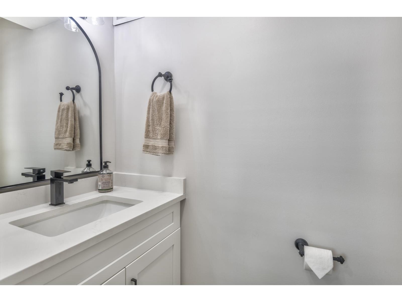 3 Bed, 3 Bath House for Sale in Langley – 9427 214 STREET, Langley – MLS# R3146277 - Image 28