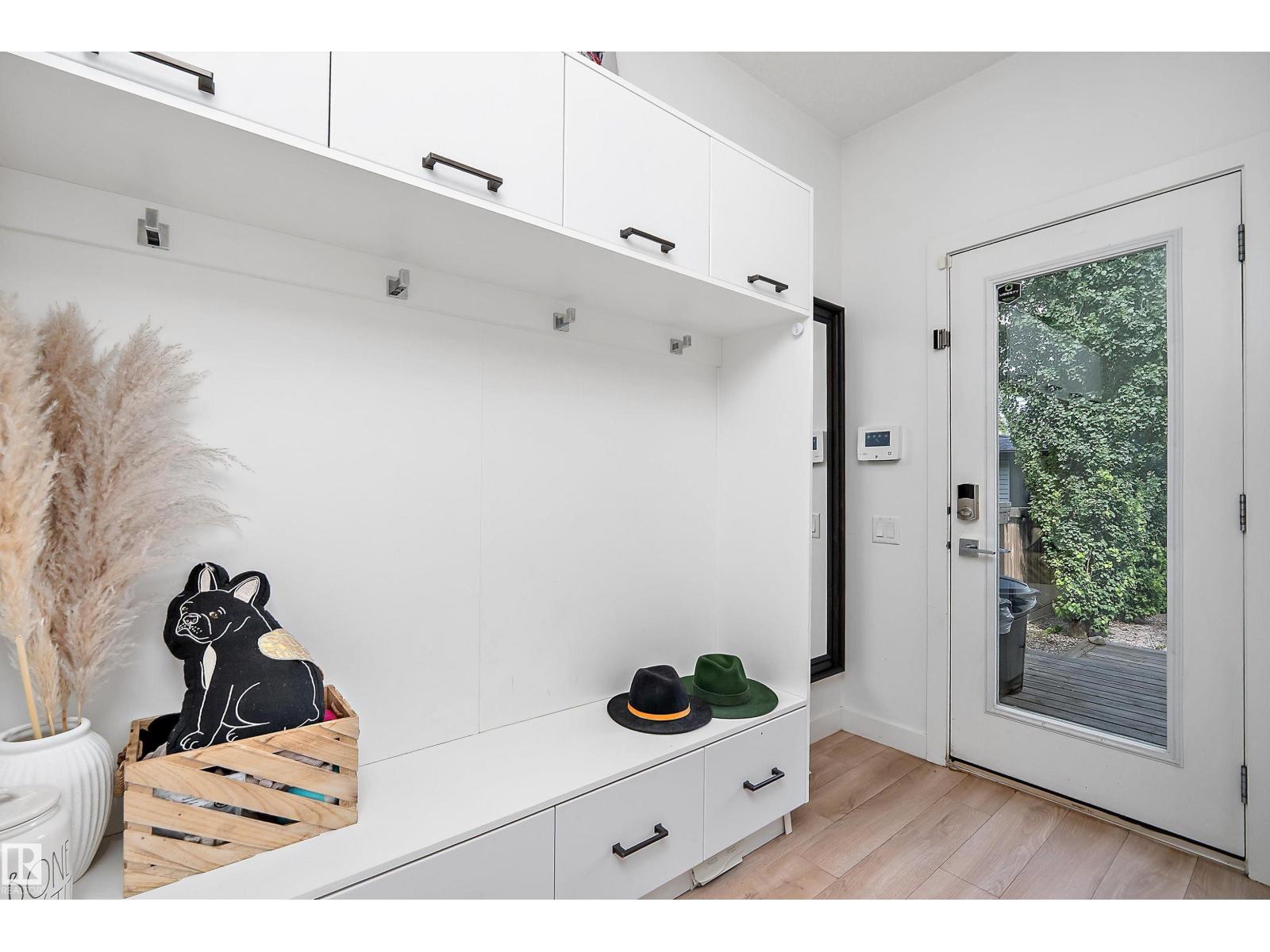 11413 126 ST NW - 24