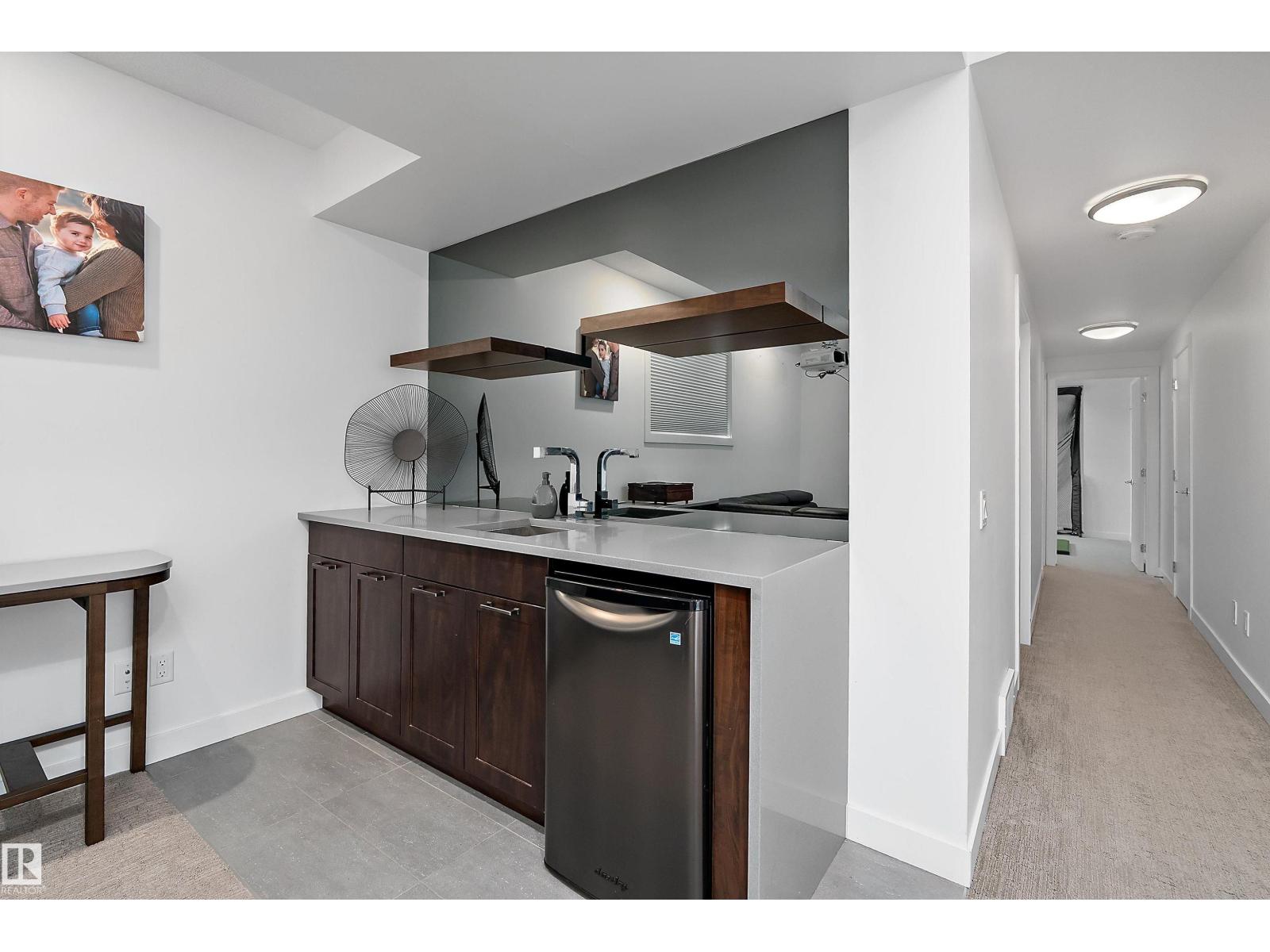 11413 126 ST NW - 45