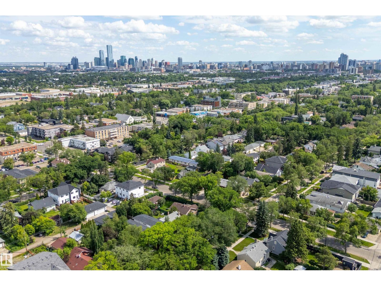 11413 126 ST NW - 62