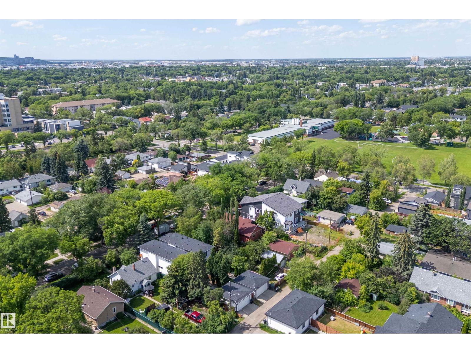 11413 126 ST NW - 65