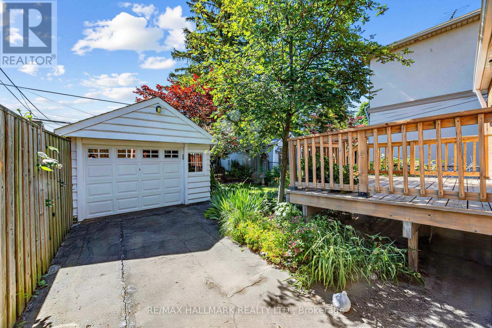 16 CRESTLAND AVENUE - Image 28