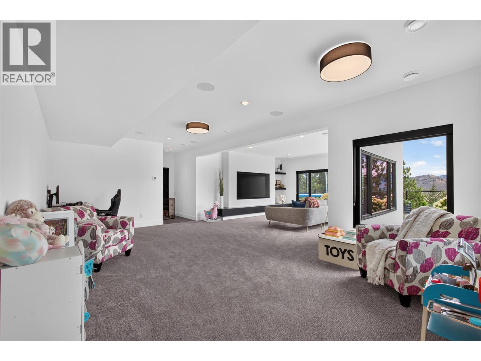  2509 Tallus Heights Drive, West Kelowna