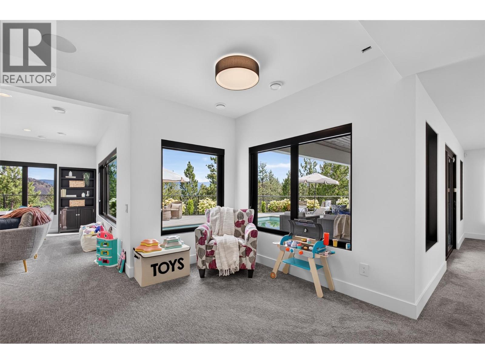 2509 Tallus Heights Drive, West Kelowna