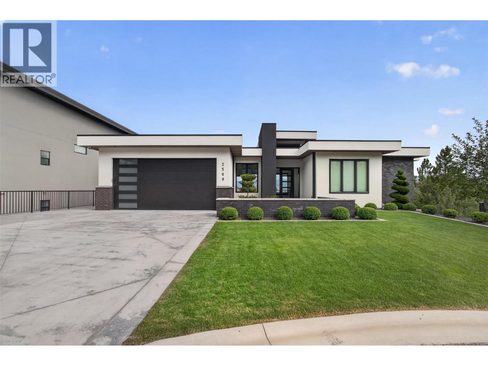 2509 Tallus Heights Drive, West Kelowna