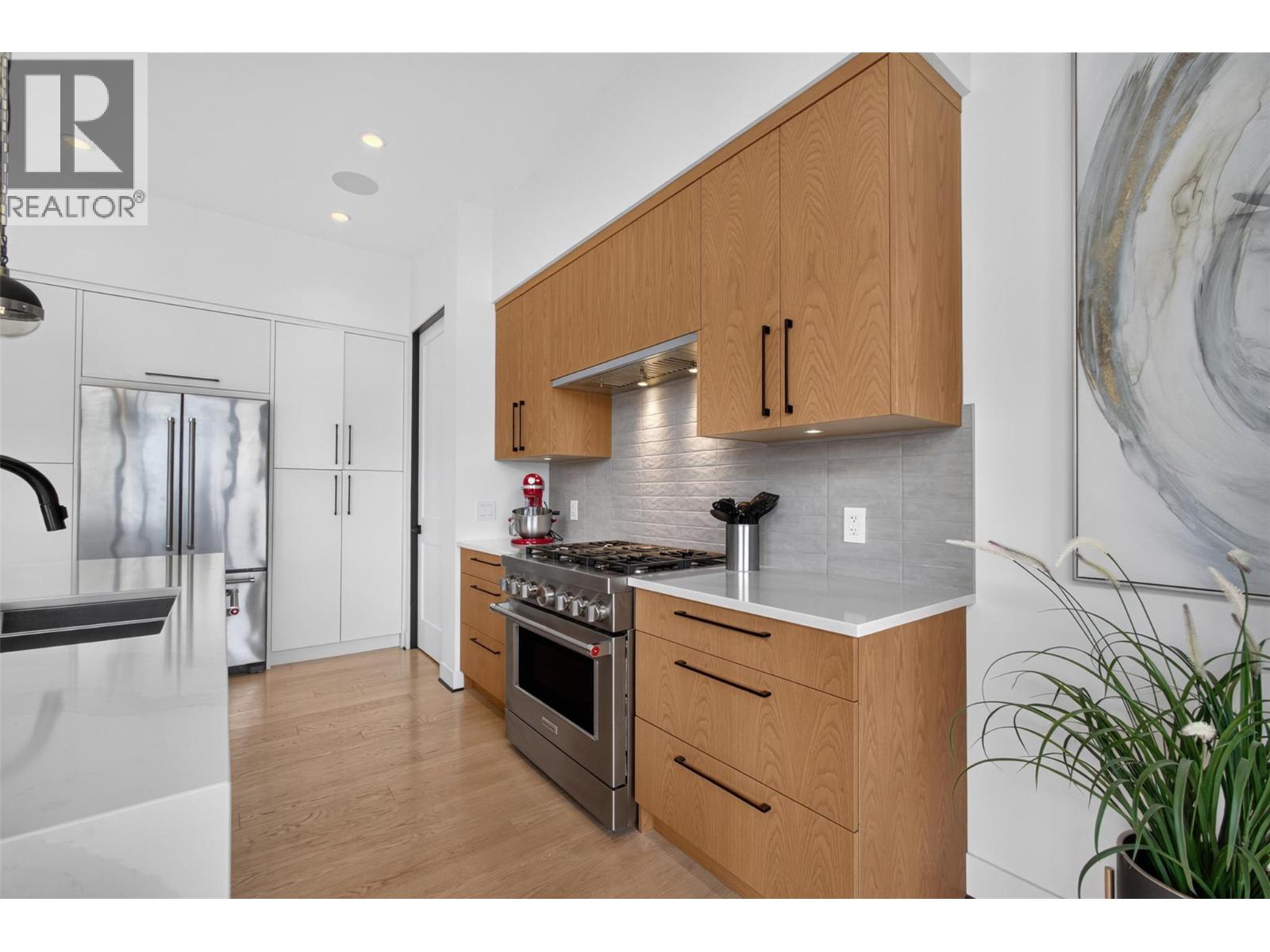  2509 Tallus Heights Drive, West Kelowna