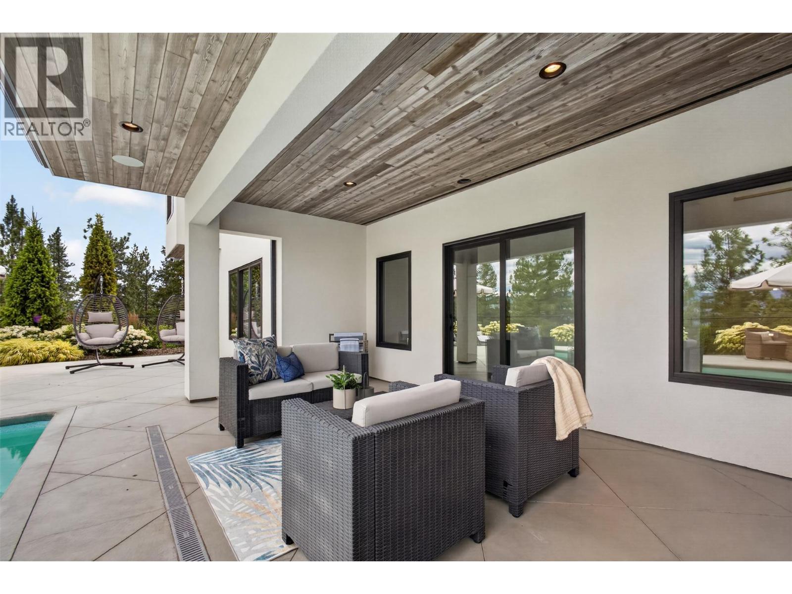 2509 Tallus Heights Drive, West Kelowna